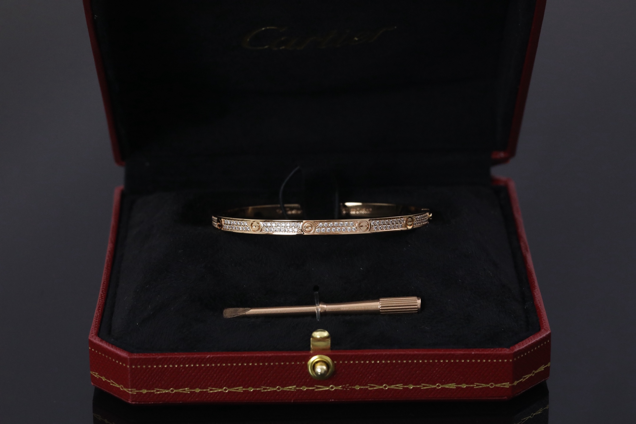 Cartier Love 手镯饰品 3