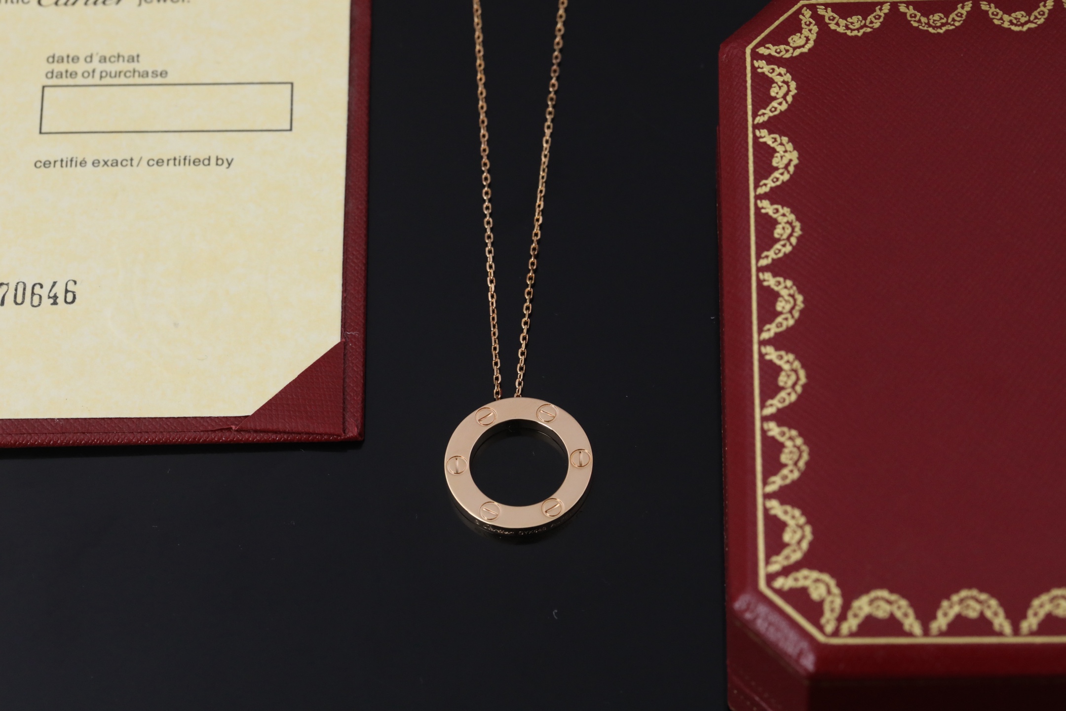 Cartier LOVE圆牌玫瑰金无钻项链限量版