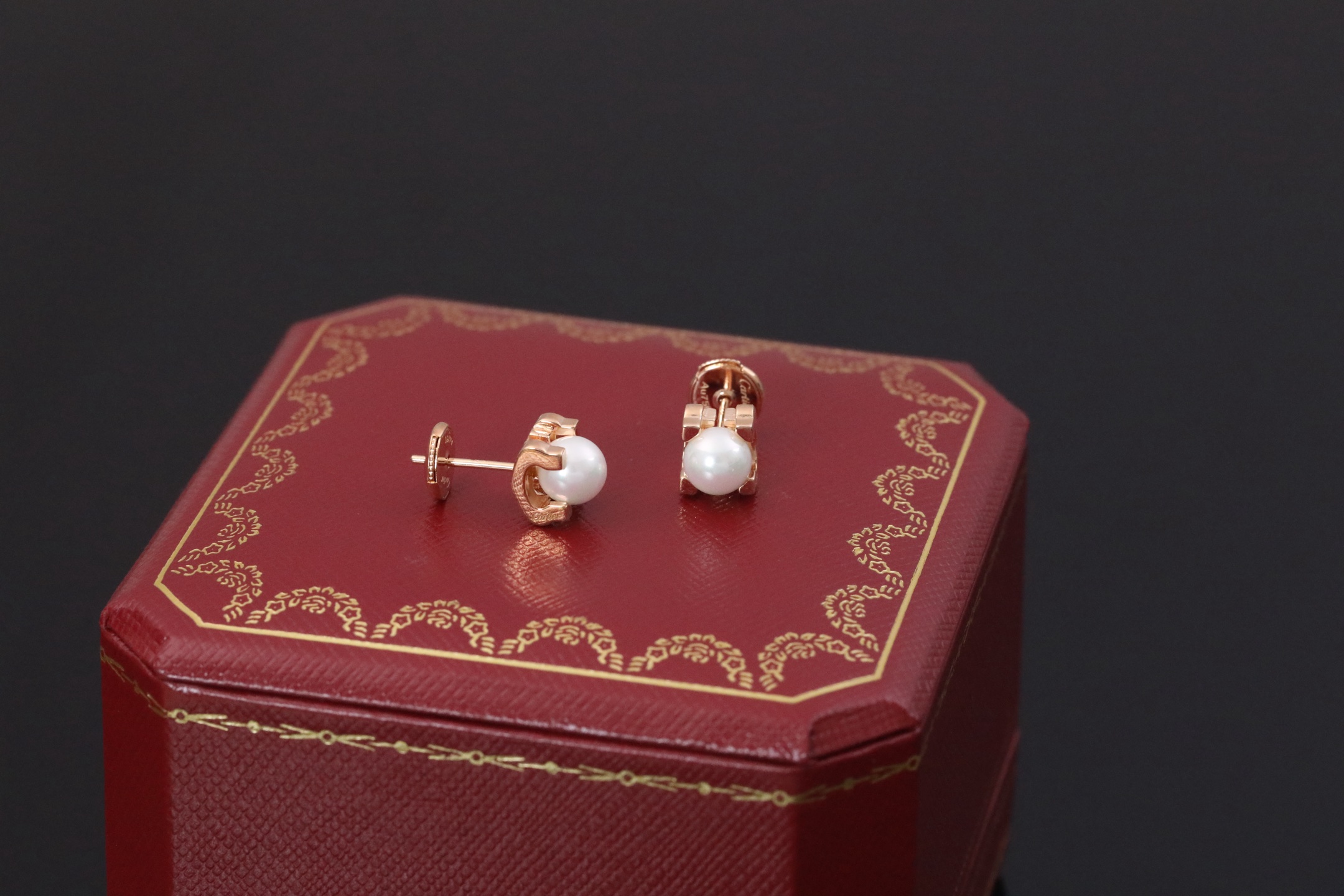 施华洛珍珠牛角耳环