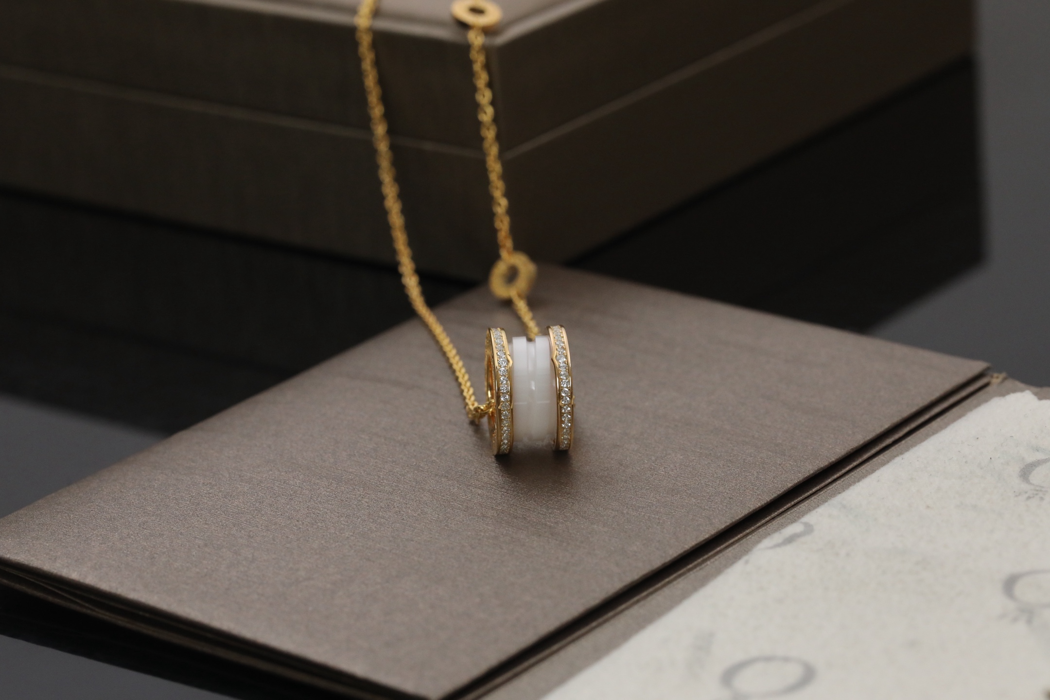 Bvlgari B-Zero 陶瓷边钻项链bv,包,项链,饰品 3