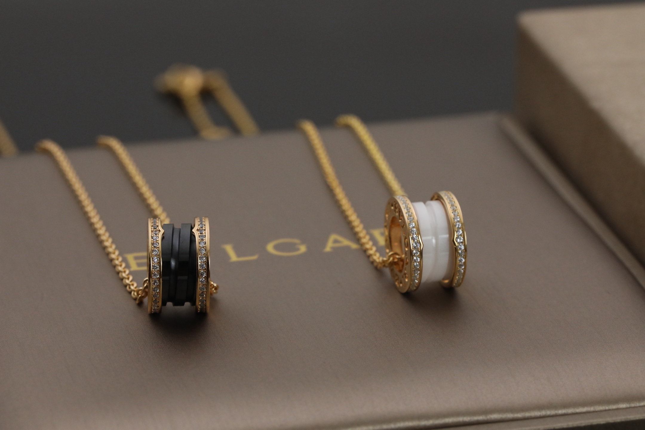 Bvlgari B-Zero 陶瓷边钻项链bv,包,项链,饰品 6