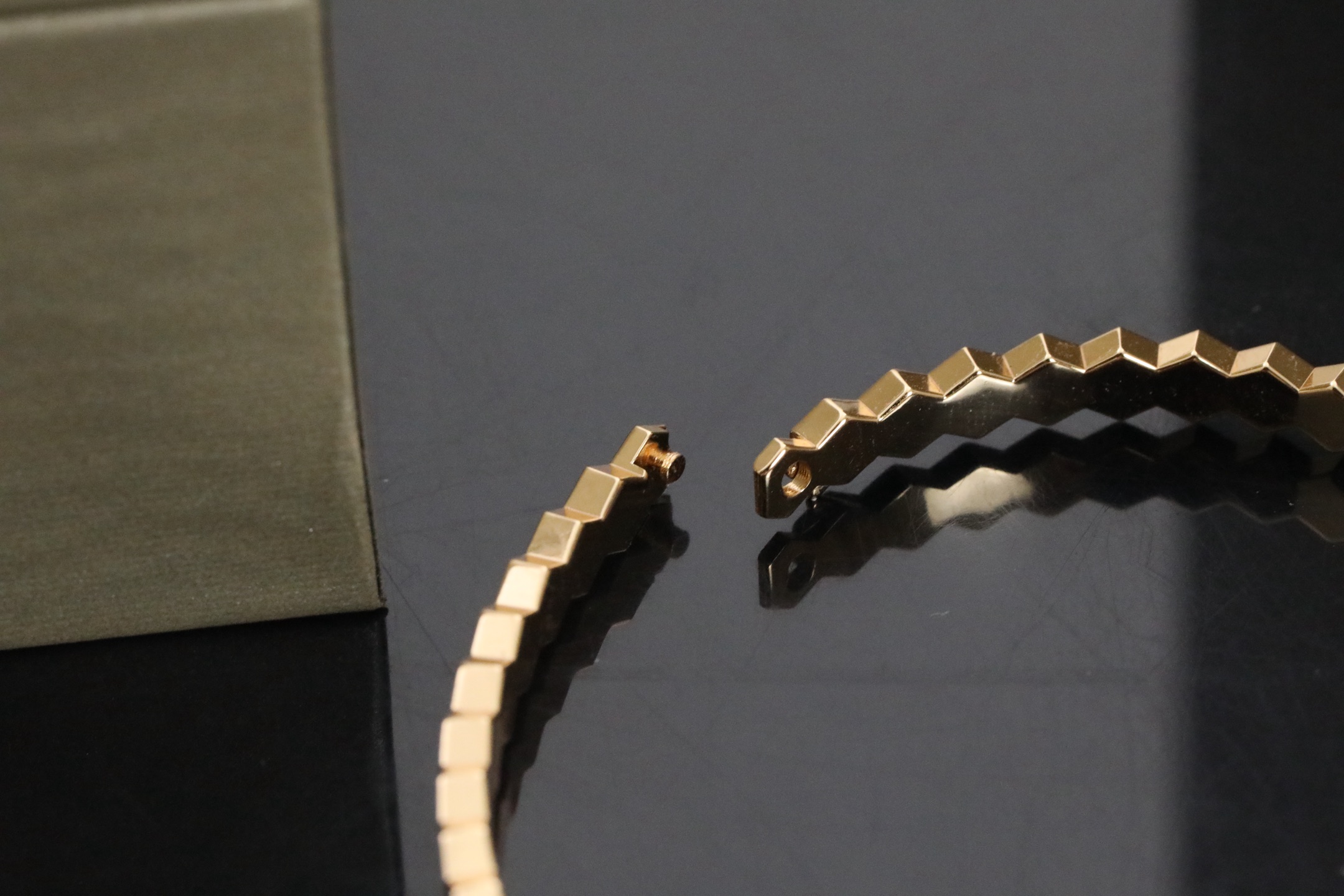 ZP 爱•巢系列 手镯饰品 5