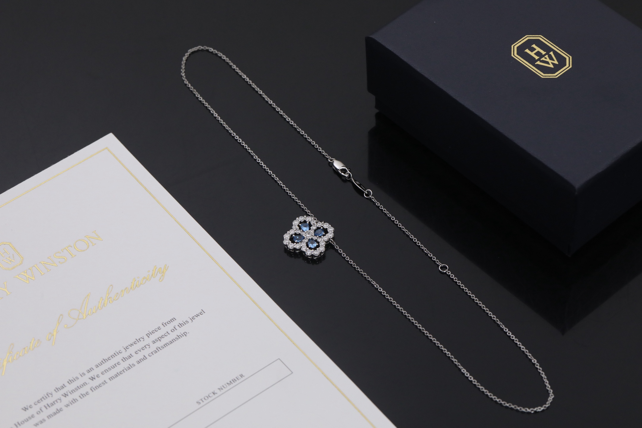 Loop Blue Treasure Necklace: 18K Real-Gold Jewelry Inspired by Legendary Diamond Patterns - 图片 6