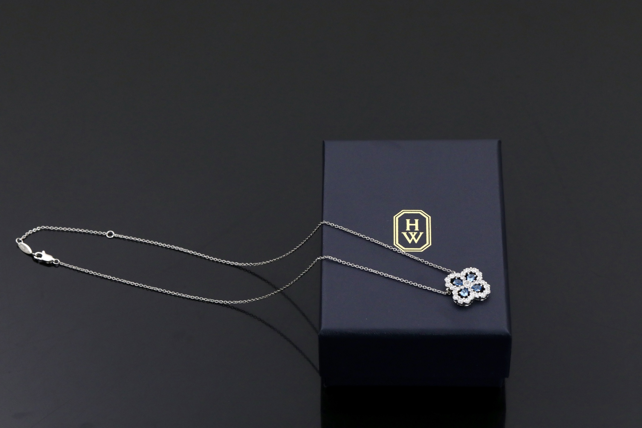 Loop Blue Treasure Necklace: 18K Real-Gold Jewelry Inspired by Legendary Diamond Patterns - 图片 7