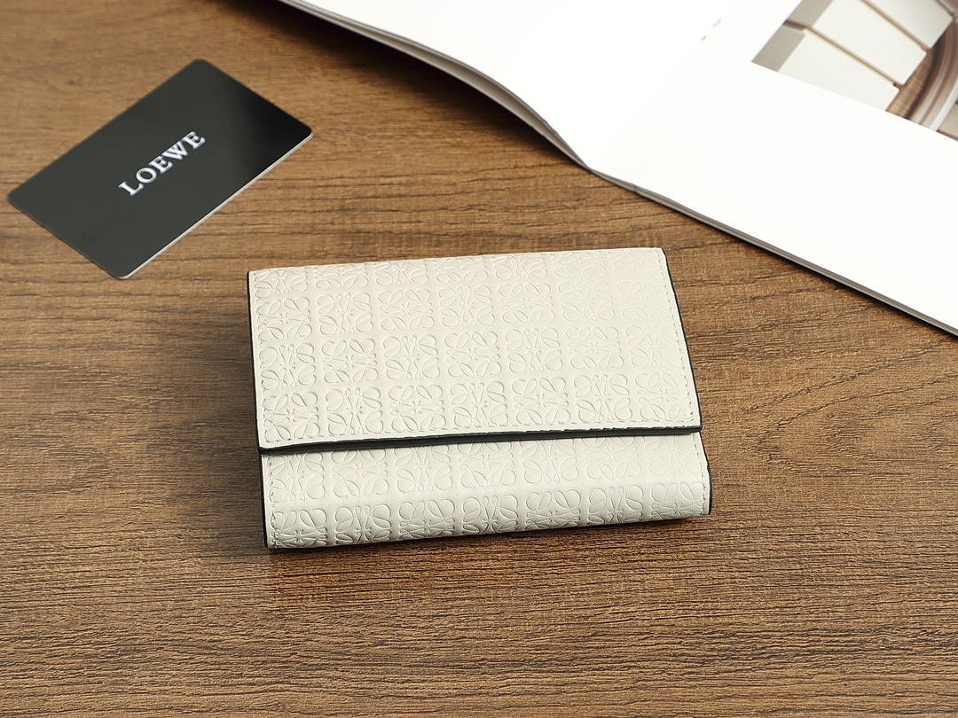 MODEL: L1135 DIMENSION: 12*9.5*3 COLOUR: GREY