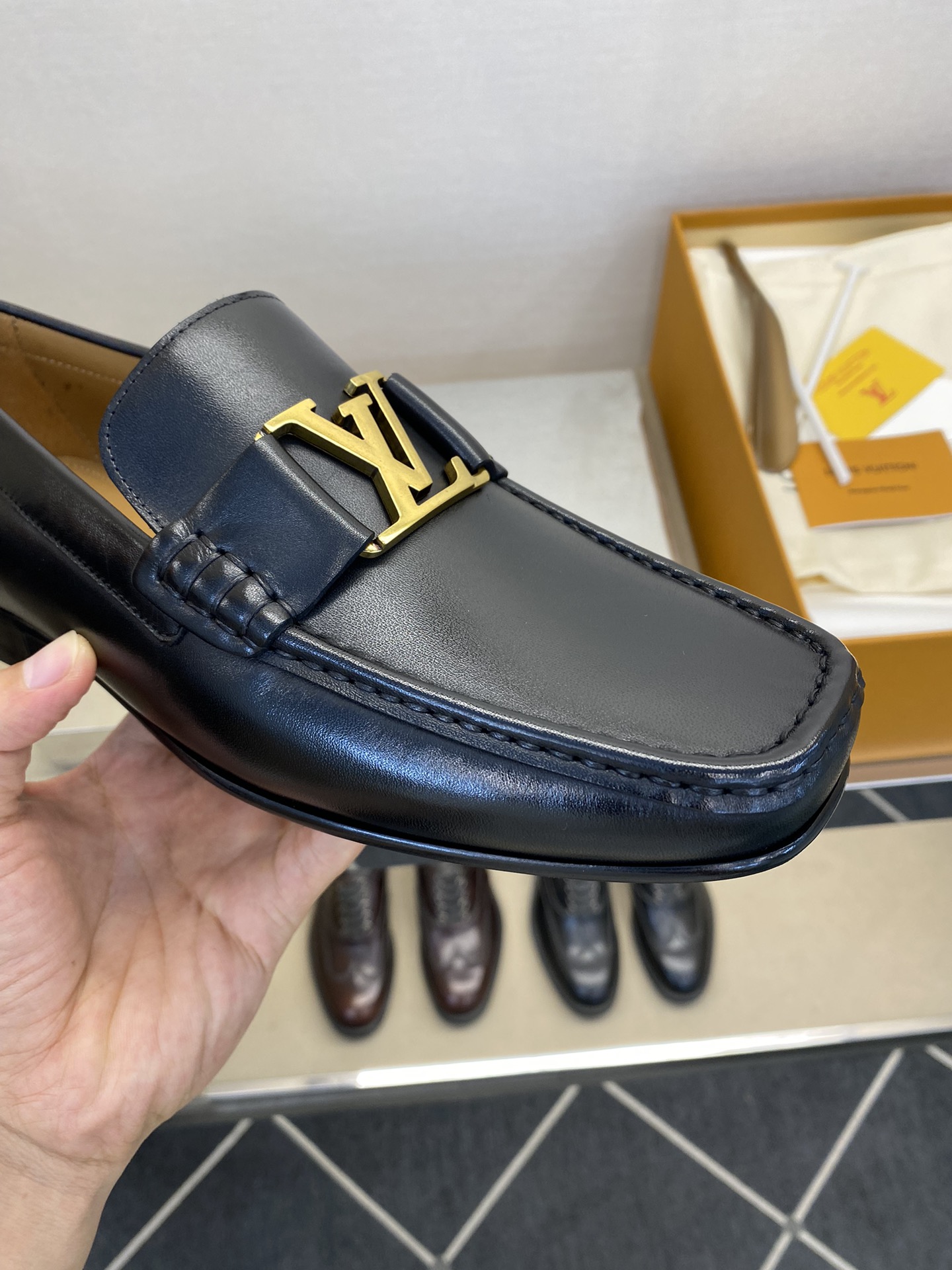 L*V独家高品 小皮靴 - 手作りイタリアンレザー