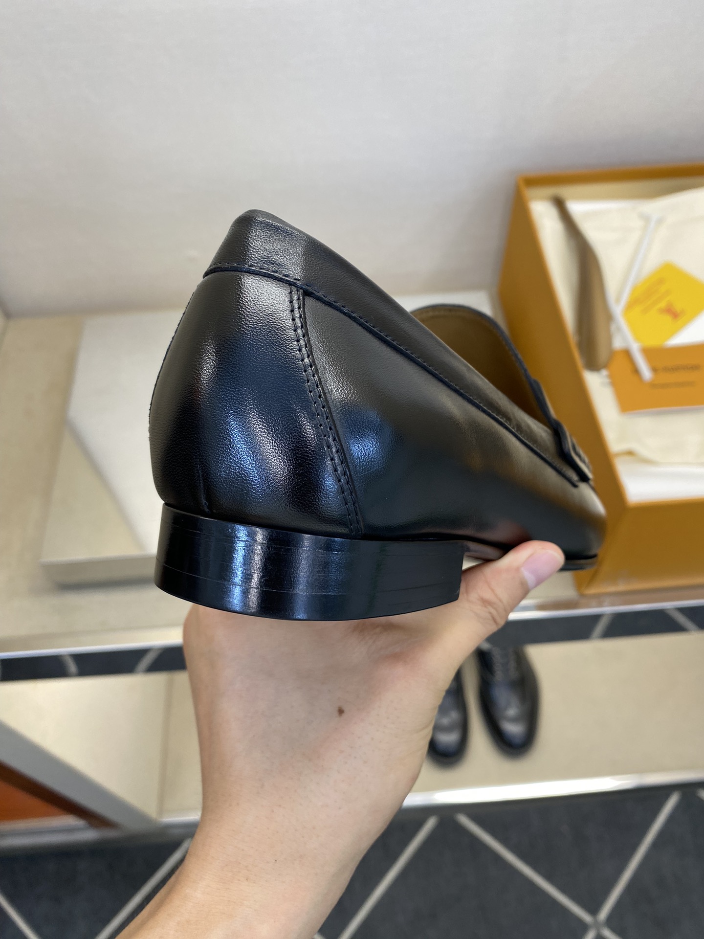 L*V独家高品 小皮靴 - 手作りイタリアンレザー