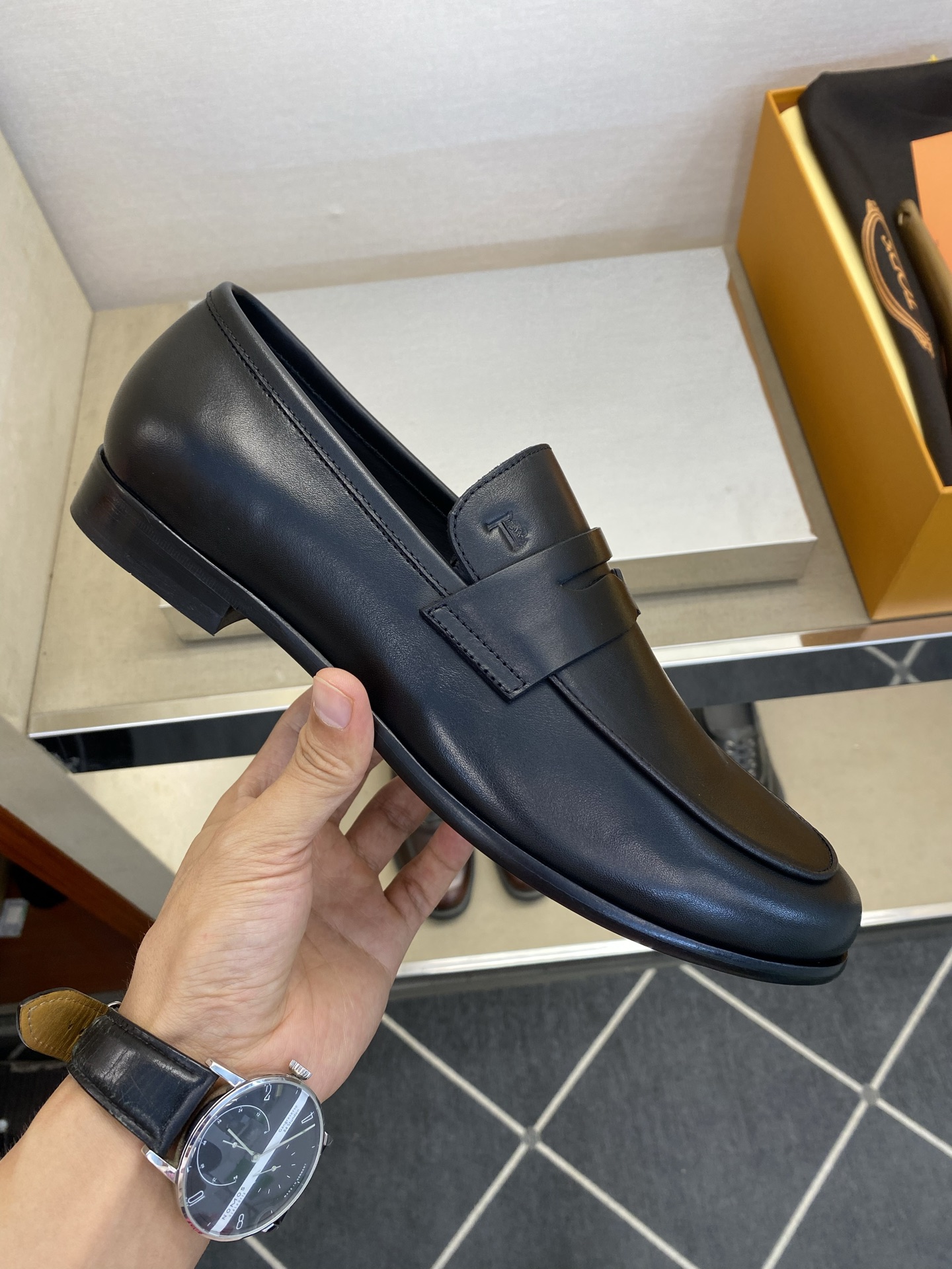 토즈 송아지가죽 스웨이드 런웨이 더비 슈즈 121076 이미지 6