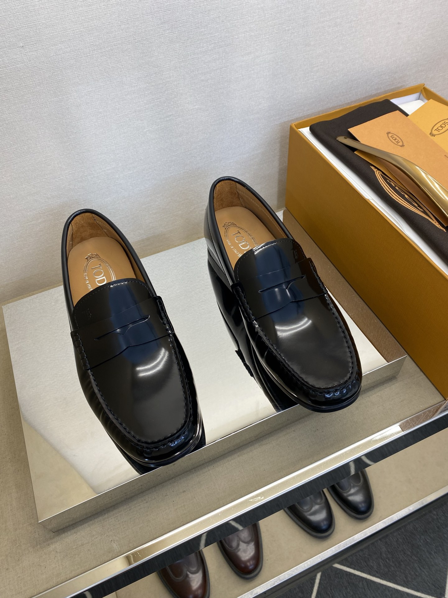 토즈 신발 121227 Tod's Shoes