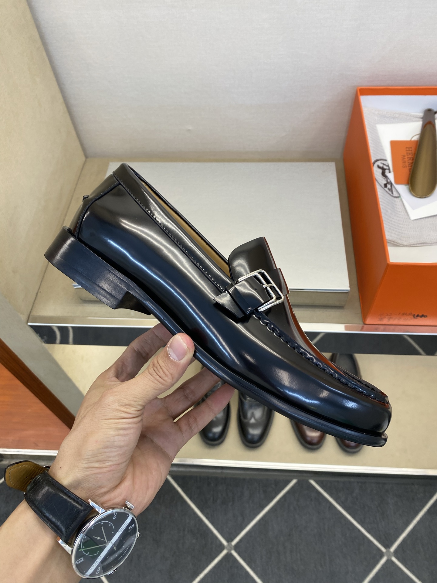 ⚠️【HMS＊】⚠️高品质，顶尖工艺品⚠️男士时尚经典乐福鞋⚠️正码：39－44(6.5一9）⚠️经典乐