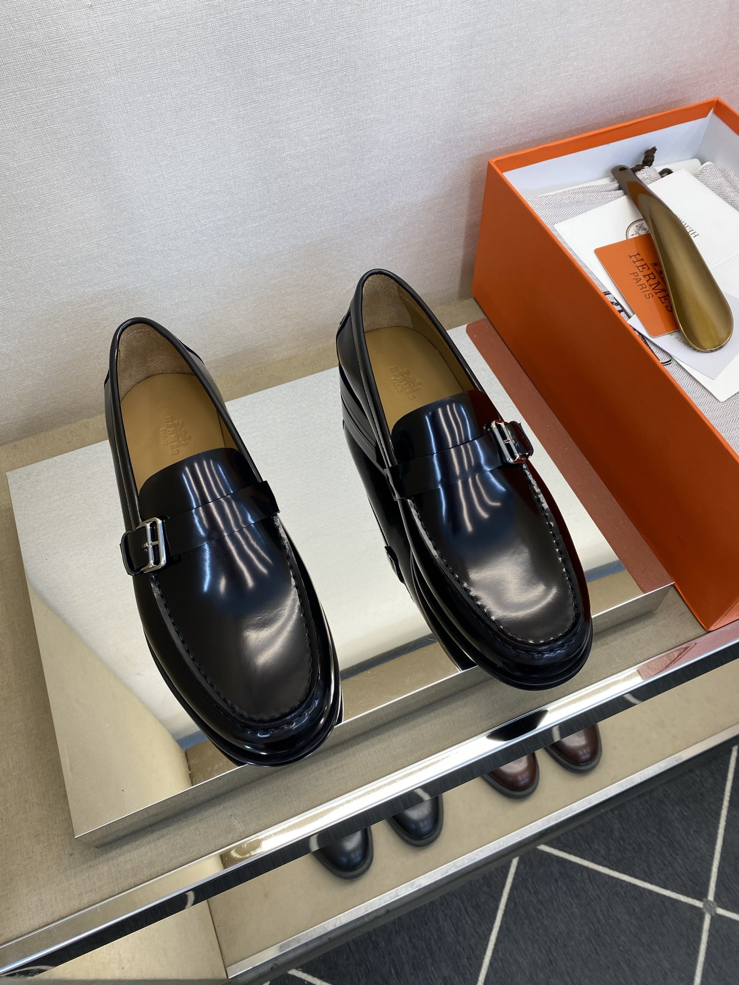 ⚠️【HMS＊】⚠️高品质，顶尖工艺品⚠️男士时尚经典乐福鞋⚠️正码：39－44(6.5一9）⚠️经典乐