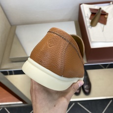 ⚠️【Loro Piana】⚠️男士轻便款⚠️正码:39一44,45,46定做⚠️高端🐂货!时尚高光款 ⚠️【Loro Piana】⚠️男士轻便款⚠️正码:39一44,45,46定做⚠️高端🐂货!时尚高光款
