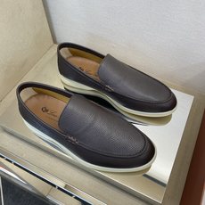 ⚠️【Loro Piana】⚠️男士轻便款⚠️正码:39一44,45,46定做⚠️高端🐂货!时尚高光款 ⚠️【Loro Piana】⚠️男士轻便款⚠️正码:39一44,45,46定做⚠️高端🐂货!时尚高光款