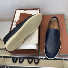 ⚠️【Loro Piana】⚠️男士轻便款⚠️正码:39一44,45,46定做⚠️高端🐂货!时尚高光款 ⚠️【Loro Piana】⚠️男士轻便款⚠️正码:39一44,45,46定做⚠️高端🐂货!时尚高光款