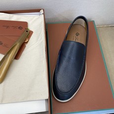 ⚠️【Loro Piana】⚠️男士轻便款⚠️正码:39一44,45,46定做⚠️高端🐂货!时尚高光款 ⚠️【Loro Piana】⚠️男士轻便款⚠️正码:39一44,45,46定做⚠️高端🐂货!时尚高光款