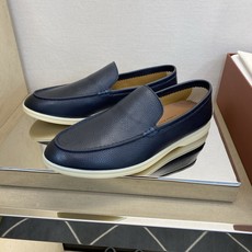 ⚠️【Loro Piana】⚠️男士轻便款⚠️正码:39一44,45,46定做⚠️高端🐂货!时尚高光款 ⚠️【Loro Piana】⚠️男士轻便款⚠️正码:39一44,45,46定做⚠️高端🐂货!时尚高光款