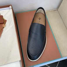 ⚠️【Loro Piana】⚠️男士轻便款⚠️正码:39一44,45,46定做⚠️高端🐂货!时尚高光款 ⚠️【Loro Piana】⚠️男士轻便款⚠️正码:39一44,45,46定做⚠️高端🐂货!时尚高光款