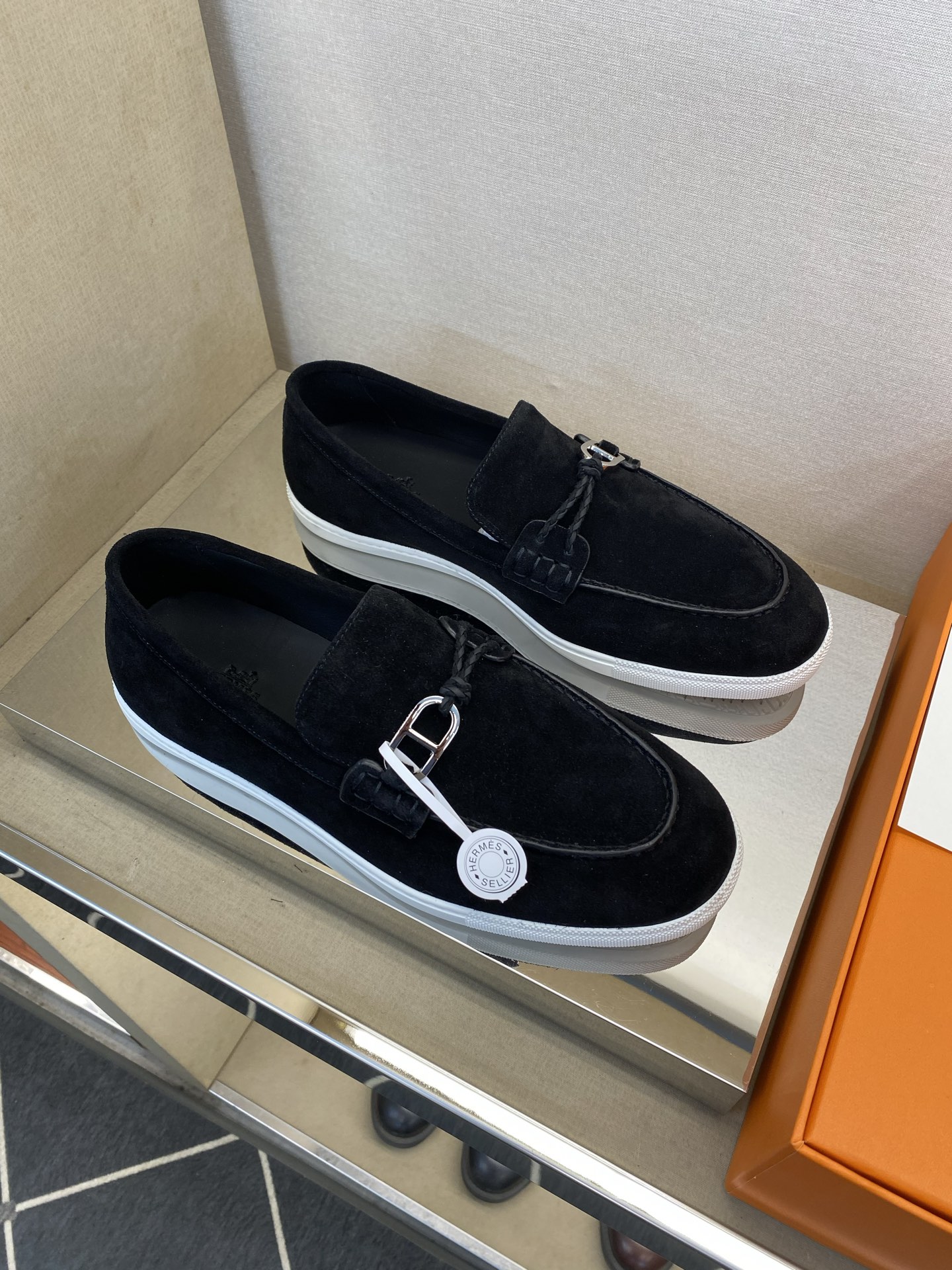 ⚠️【HMS＊】⚠️男士轻便乐福鞋⚠️正码：39－44⚠️超轻盈舒适！🐂货！顶级手工艺[强]💯💯经典简约