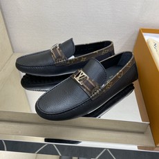 ⚠️【L*V】⚠️高端男士驾车、一脚蹬系列⚠️39一44(5一10)⚠️全料面原版荔纹牛皮!厚实柔软!全 ⚠️【L*V】⚠️高端男士驾车、一脚蹬系列⚠️39一44(5一10)⚠️全料面原版荔纹牛皮!厚实柔软!全