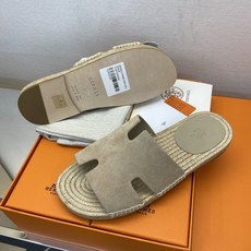 ⚠️【HEM*】⚠️高品质,顶尖工艺品⚠️男士皮底拖鞋⚠️正码:39 -44,38,45,46订做⚠最新 ⚠️【HEM*】⚠️高品质,顶尖工艺品⚠️男士皮底拖鞋⚠️正码:39 -44,38,45,46订做⚠最新