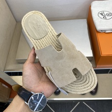 ⚠️【HEM*】⚠️高品质,顶尖工艺品⚠️男士皮底拖鞋⚠️正码:39 -44,38,45,46订做⚠最新 ⚠️【HEM*】⚠️高品质,顶尖工艺品⚠️男士皮底拖鞋⚠️正码:39 -44,38,45,46订做⚠最新