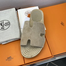 ⚠️【HEM*】⚠️高品质,顶尖工艺品⚠️男士皮底拖鞋⚠️正码:39 -44,38,45,46订做⚠最新 ⚠️【HEM*】⚠️高品质,顶尖工艺品⚠️男士皮底拖鞋⚠️正码:39 -44,38,45,46订做⚠最新