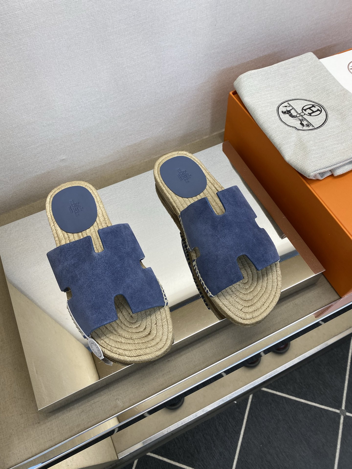 ⚠️【HEM＊】⚠️高品质，顶尖工艺品⚠️男士皮底拖鞋⚠️正码：39 －44，38，45，46订做⚠最新