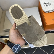 ⚠️【HEM*】⚠️高品质,顶尖工艺品⚠️男士皮底拖鞋⚠️正码:39 -44,38,45,46订做⚠最新 ⚠️【HEM*】⚠️高品质,顶尖工艺品⚠️男士皮底拖鞋⚠️正码:39 -44,38,45,46订做⚠最新