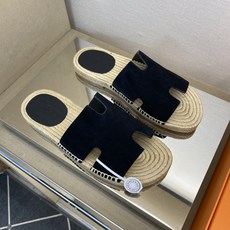 ⚠️【HEM*】⚠️高品质,顶尖工艺品⚠️男士皮底拖鞋⚠️正码:39 -44,38,45,46订做⚠最新 ⚠️【HEM*】⚠️高品质,顶尖工艺品⚠️男士皮底拖鞋⚠️正码:39 -44,38,45,46订做⚠最新