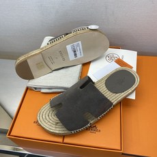 ⚠️【HEM*】⚠️高品质,顶尖工艺品⚠️男士皮底拖鞋⚠️正码:39 -44,38,45,46订做⚠最新 ⚠️【HEM*】⚠️高品质,顶尖工艺品⚠️男士皮底拖鞋⚠️正码:39 -44,38,45,46订做⚠最新