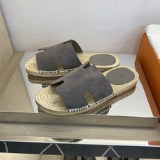 ⚠️【HEM*】⚠️高品质,顶尖工艺品⚠️男士皮底拖鞋⚠️正码:39 -44,38,45,46订做⚠最新 ⚠️【HEM*】⚠️高品质,顶尖工艺品⚠️男士皮底拖鞋⚠️正码:39 -44,38,45,46订做⚠最新