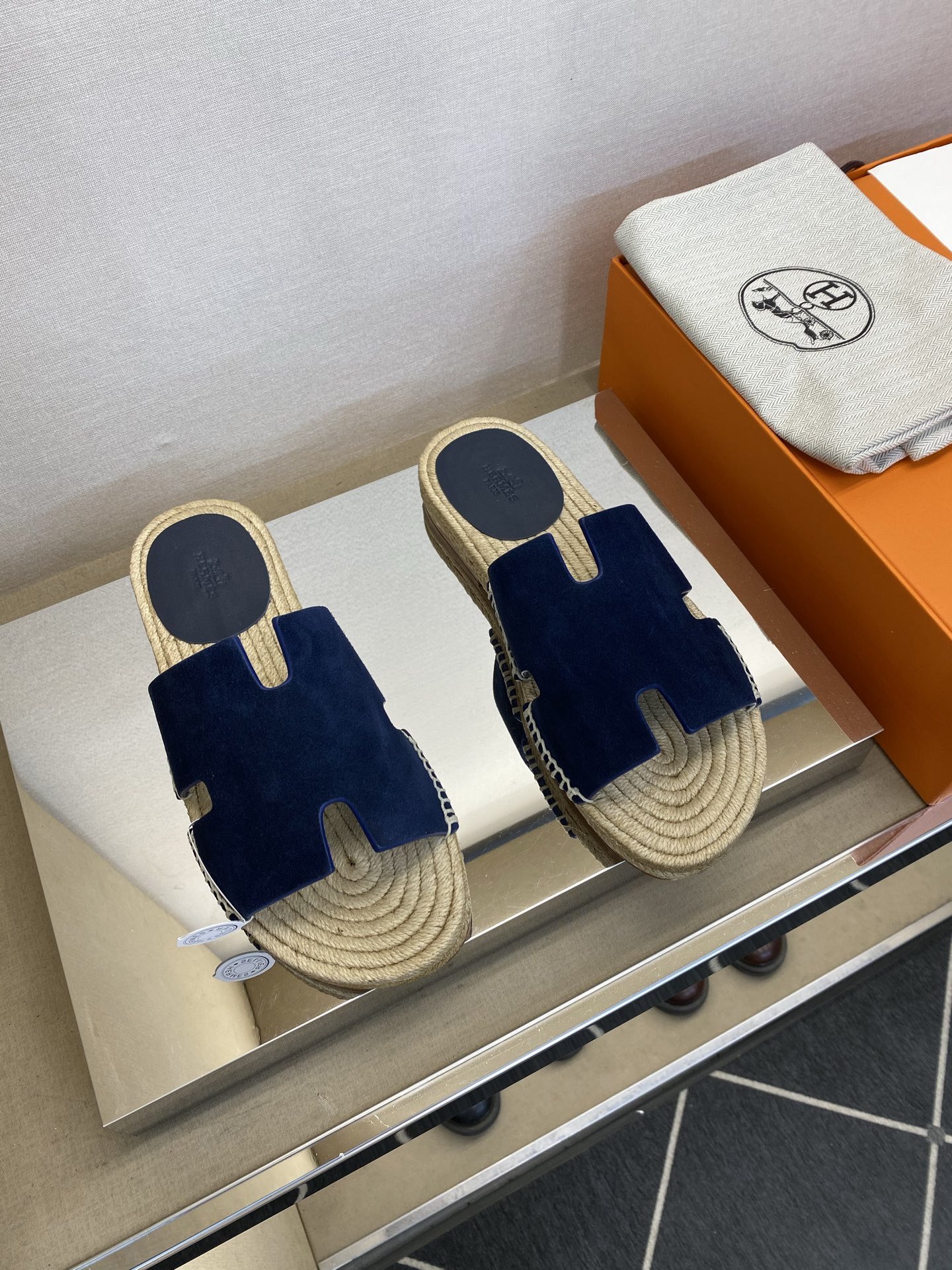 ⚠️【HEM＊】⚠️高品质，顶尖工艺品⚠️男士皮底拖鞋⚠️正码：39 －44，38，45，46订做⚠最新