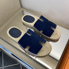 ⚠️【HEM*】⚠️高品质,顶尖工艺品⚠️男士皮底拖鞋⚠️正码:39 -44,38,45,46订做⚠最新 ⚠️【HEM*】⚠️高品质,顶尖工艺品⚠️男士皮底拖鞋⚠️正码:39 -44,38,45,46订做⚠最新