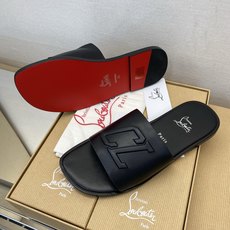 ⚠️【C L】⚠️路铂廷红底鞋⚠️男士皮底拖鞋⚠️正码:39 -44,38,45,46订做⚠最新经典红底 ⚠️【C L】⚠️路铂廷红底鞋⚠️男士皮底拖鞋⚠️正码:39 -44,38,45,46订做⚠最新经典红底