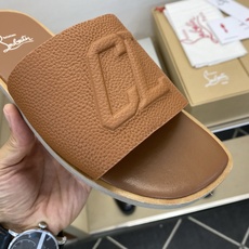 ⚠️【C L】⚠️路铂廷红底鞋⚠️男士皮底拖鞋⚠️正码:39 -44,38,45,46订做⚠最新经典红底 ⚠️【C L】⚠️路铂廷红底鞋⚠️男士皮底拖鞋⚠️正码:39 -44,38,45,46订做⚠最新经典红底
