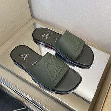 ⚠️【C L】⚠️路铂廷红底鞋⚠️男士皮底拖鞋⚠️正码:39 -44,38,45,46订做⚠最新经典红底 ⚠️【C L】⚠️路铂廷红底鞋⚠️男士皮底拖鞋⚠️正码:39 -44,38,45,46订做⚠最新经典红底