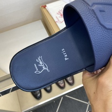 ⚠️【C L】⚠️路铂廷红底鞋⚠️男士皮底拖鞋⚠️正码:39 -44,38,45,46订做⚠最新经典红底 ⚠️【C L】⚠️路铂廷红底鞋⚠️男士皮底拖鞋⚠️正码:39 -44,38,45,46订做⚠最新经典红底