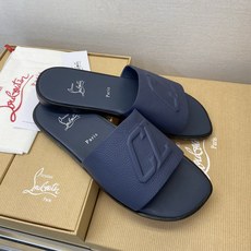 ⚠️【C L】⚠️路铂廷红底鞋⚠️男士皮底拖鞋⚠️正码:39 -44,38,45,46订做⚠最新经典红底 ⚠️【C L】⚠️路铂廷红底鞋⚠️男士皮底拖鞋⚠️正码:39 -44,38,45,46订做⚠最新经典红底