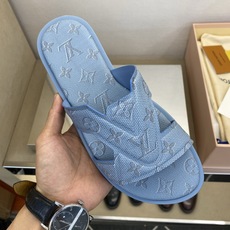 ⚠️【L *V】⚠️高品质,顶尖工艺品⚠️男士拖鞋⚠️正码:38 -45,46,47,订做⚠最新经典L老 ⚠️【L *V】⚠️高品质,顶尖工艺品⚠️男士拖鞋⚠️正码:38 -45,46,47,订做⚠最新经典L老