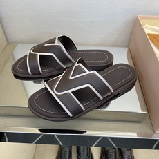 ⚠️【L *V】⚠️高品质,顶尖工艺品⚠️男士拖鞋⚠️正码:38 -45,46,47,订做⚠最新经典L老 ⚠️【L *V】⚠️高品质,顶尖工艺品⚠️男士拖鞋⚠️正码:38 -45,46,47,订做⚠最新经典L老