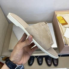 ⚠️【L *V】⚠️高品质,顶尖工艺品⚠️男士拖鞋⚠️正码:38 -45,46,47,订做⚠最新经典L压 ⚠️【L *V】⚠️高品质,顶尖工艺品⚠️男士拖鞋⚠️正码:38 -45,46,47,订做⚠最新经典L压