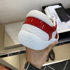 ⚠️【PRA*A】⚠️男士旅游款⚠️正码:39一44(5-10)⚠️经典运动休闲的完美融合鞋款!柔软、轻 ⚠️【PRA*A】⚠️男士旅游款⚠️正码:39一44(5-10)⚠️经典运动休闲的完美融合鞋款!柔软、轻