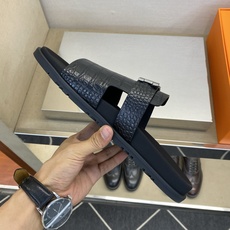 ⚠️【HEM*】⚠️高品质,顶尖工艺品⚠️男士真皮拖鞋⚠️正码:39-44(4一10)⚠同步发售⬆⬆!🐂 ⚠️【HEM*】⚠️高品质,顶尖工艺品⚠️男士真皮拖鞋⚠️正码:39-44(4一10)⚠同步发售⬆⬆!🐂