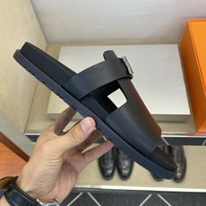 ⚠️【HEM*】⚠️高品质,顶尖工艺品⚠️男士真皮拖鞋⚠️正码:39-44(4一10)⚠同步发售⬆⬆!🐂 ⚠️【HEM*】⚠️高品质,顶尖工艺品⚠️男士真皮拖鞋⚠️正码:39-44(4一10)⚠同步发售⬆⬆!🐂