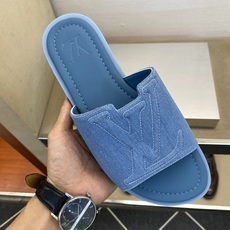 ⚠️【L *V】⚠️高品质,顶尖工艺品⚠️男士拖鞋⚠️正码:38 -45,46,47,订做⚠最新经典L压 ⚠️【L *V】⚠️高品质,顶尖工艺品⚠️男士拖鞋⚠️正码:38 -45,46,47,订做⚠最新经典L压