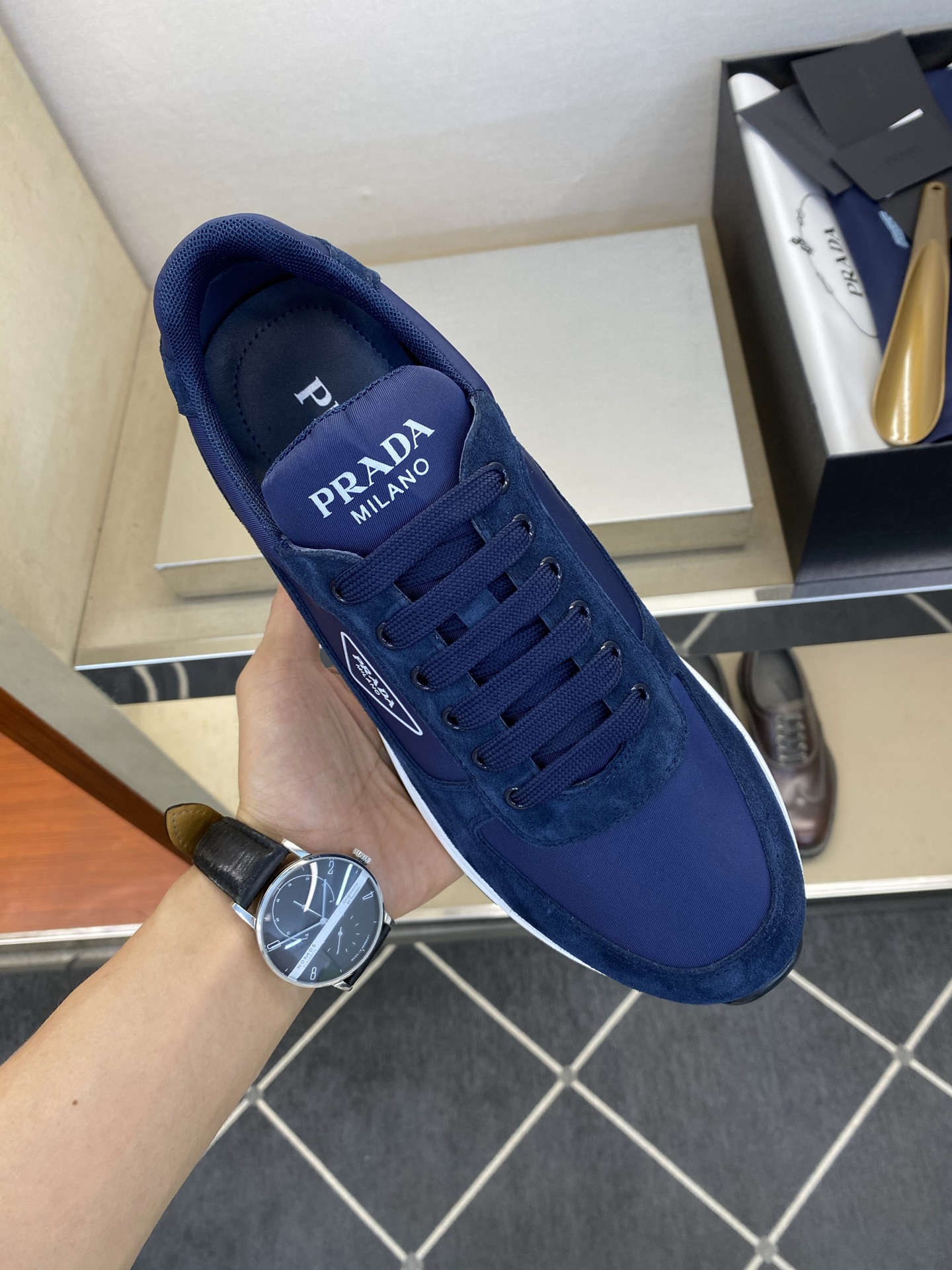 ⚠️【PRA*】⚠️高品质,四季运动款⚠️男士运动款正码:39一44(5-10)⚠️经典永不过时!独家高 ⚠️【PRA*】⚠️高品质,四季运动款⚠️男士运动款正码:39一44(5-10)⚠️经典永不过时!独家高