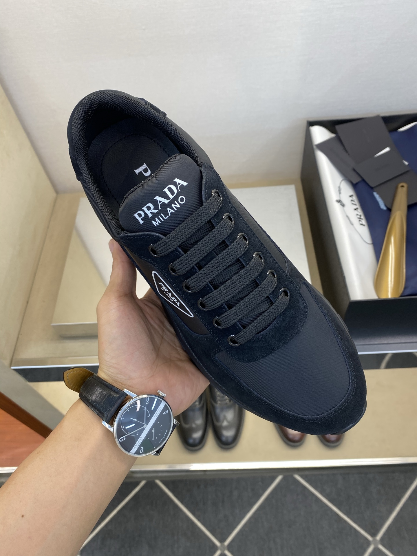 ⚠️【PRA＊】⚠️高品质，四季运动款⚠️男士运动款正码：39一44(5－10）⚠️经典永不过时！独家高