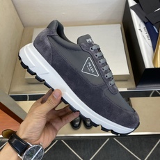 ⚠️【PRA*】⚠️高品质,四季运动款⚠️男士运动款正码:39一44(5-10)⚠️经典永不过时!独家高 ⚠️【PRA*】⚠️高品质,四季运动款⚠️男士运动款正码:39一44(5-10)⚠️经典永不过时!独家高