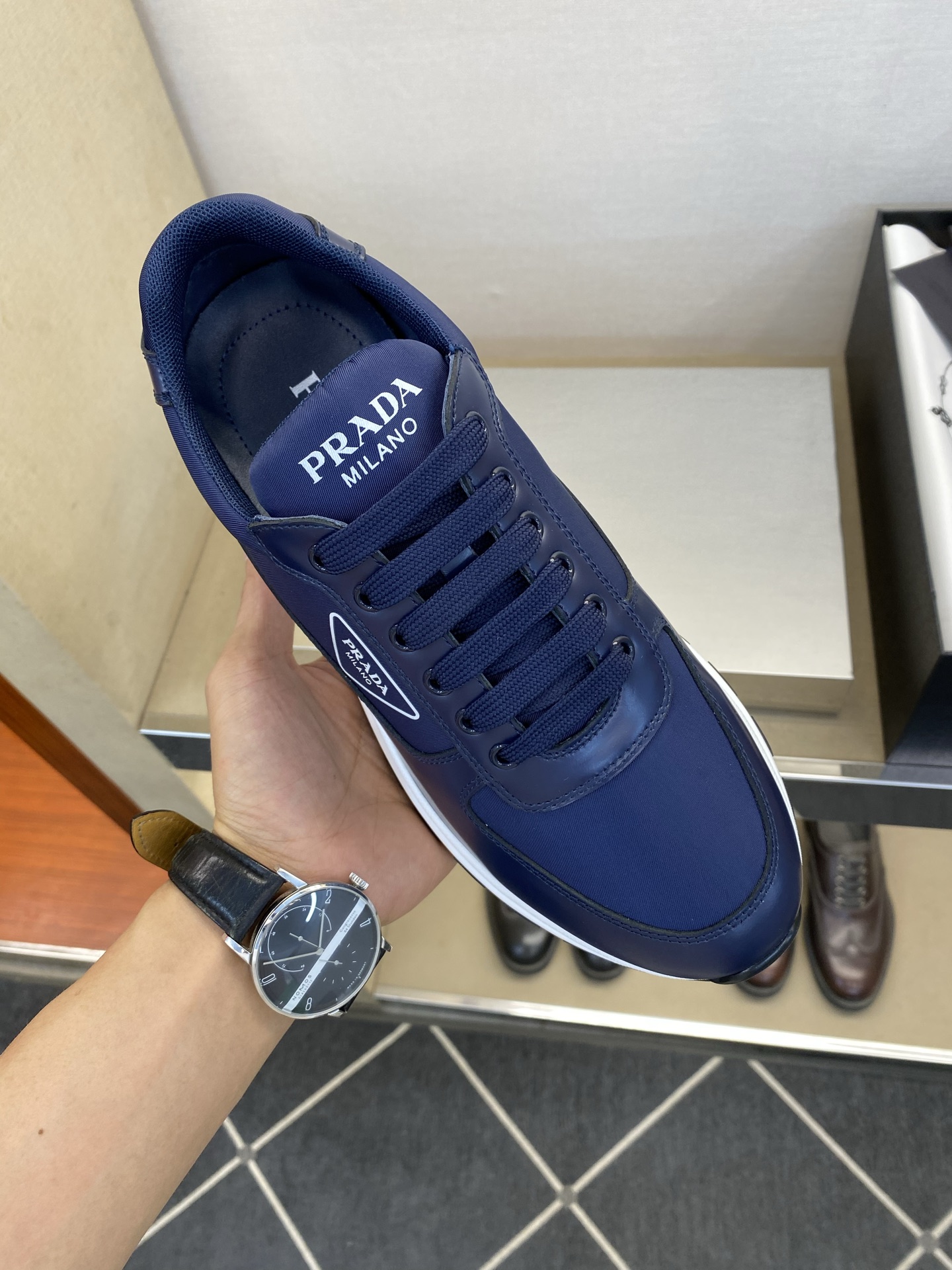 ⚠️【PRA＊】⚠️高品质，四季运动款⚠️男士运动款正码：39一44(5－10）⚠️经典永不过时！独家高