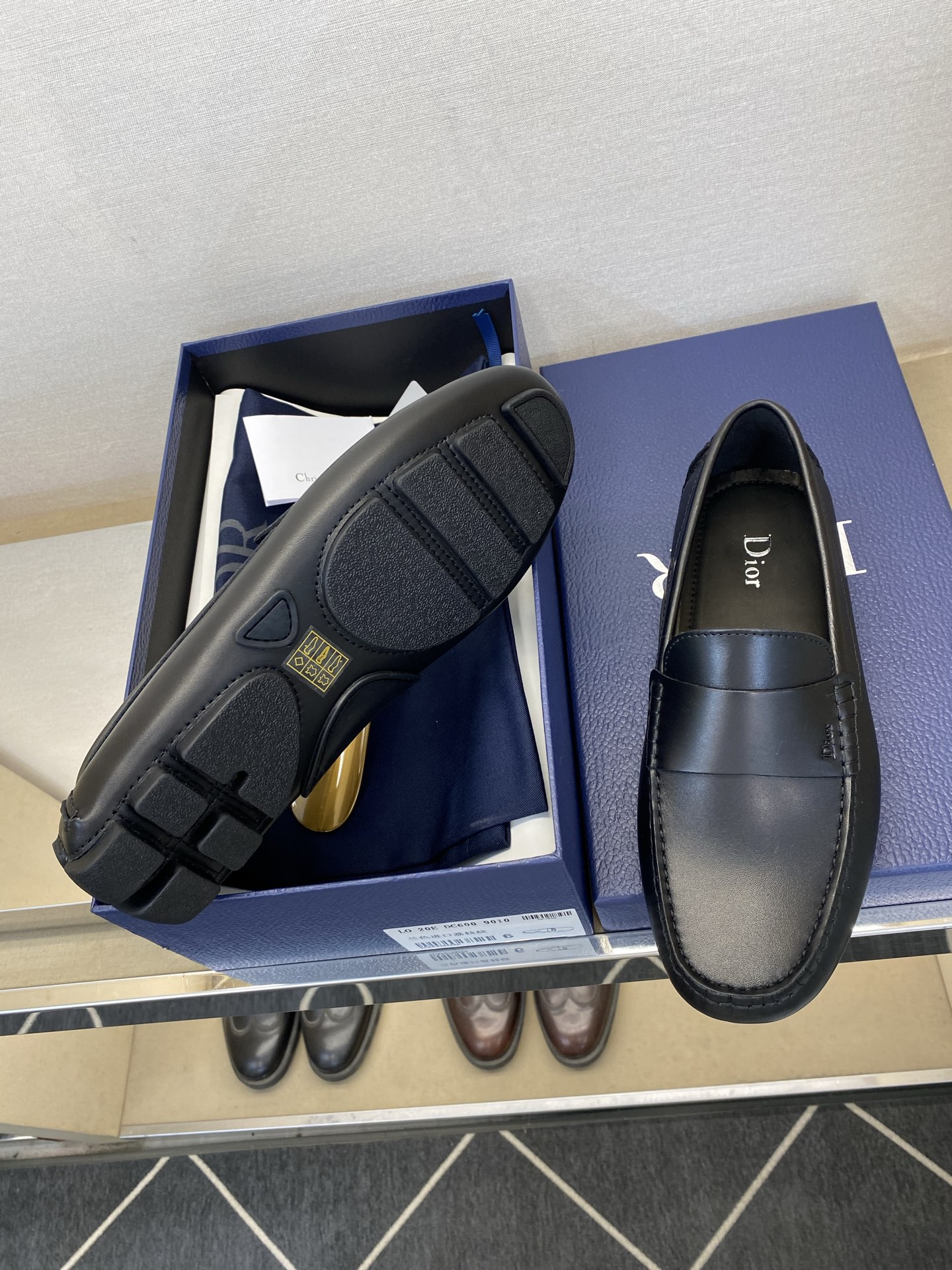 ⚠️【Dio*】⚠️驾车鞋！(豆豆款）⚠️高品质男士套脚款⚠️正码：39一44(5一10）⚠️原版粒面感